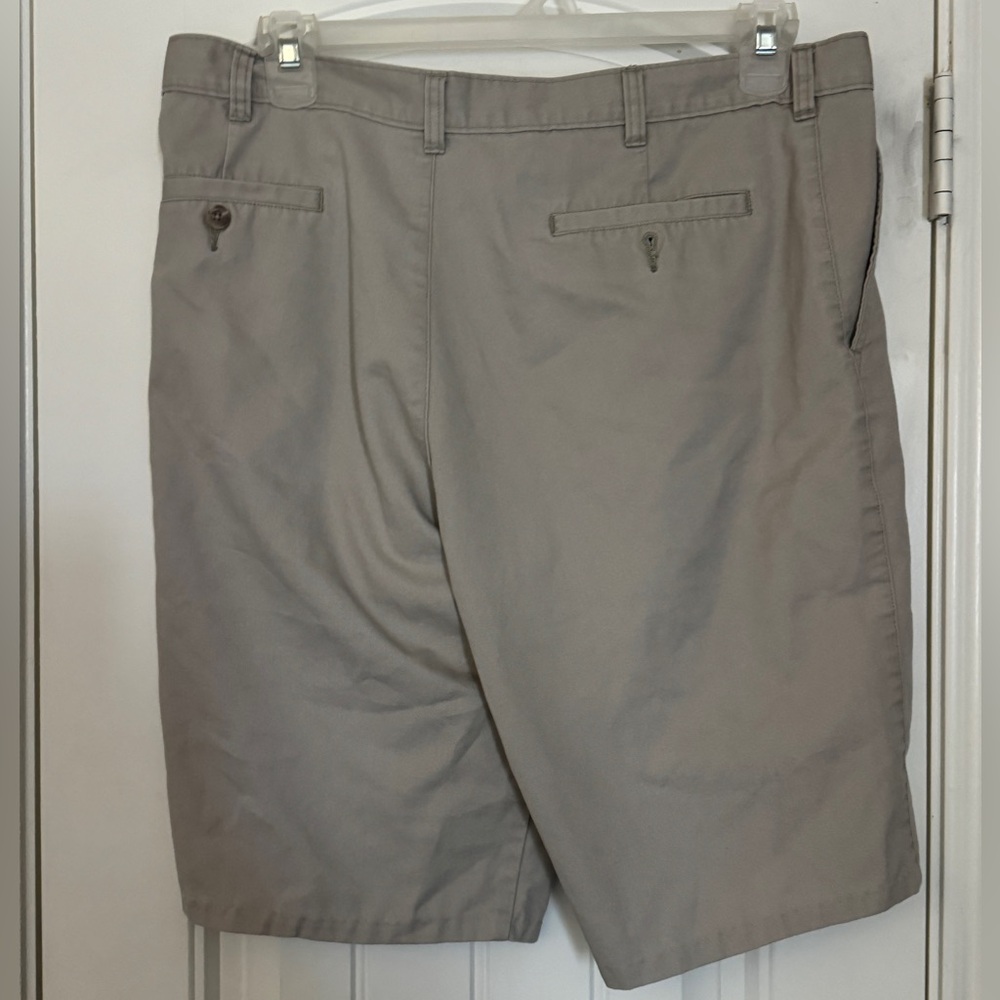 George shorts - Picture 2 of 3